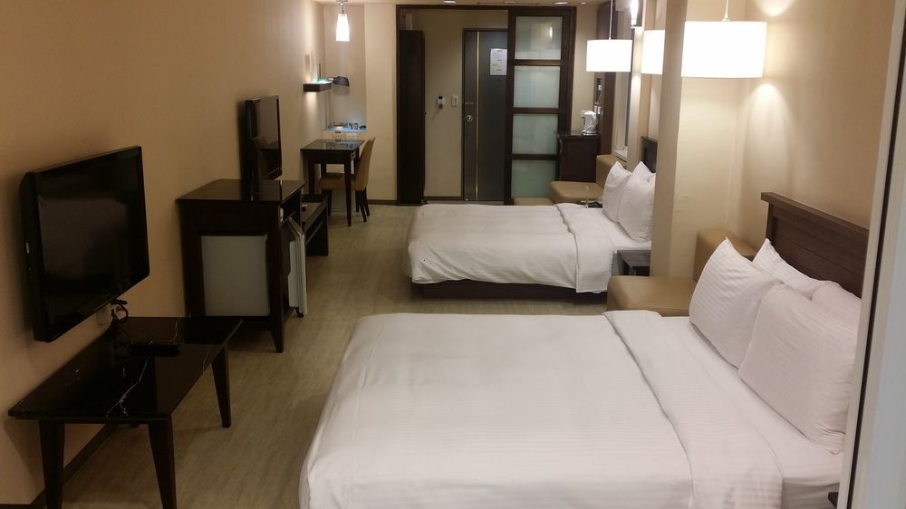 Kindness Hotel Shinkuchan Kaohsiung Exterior photo